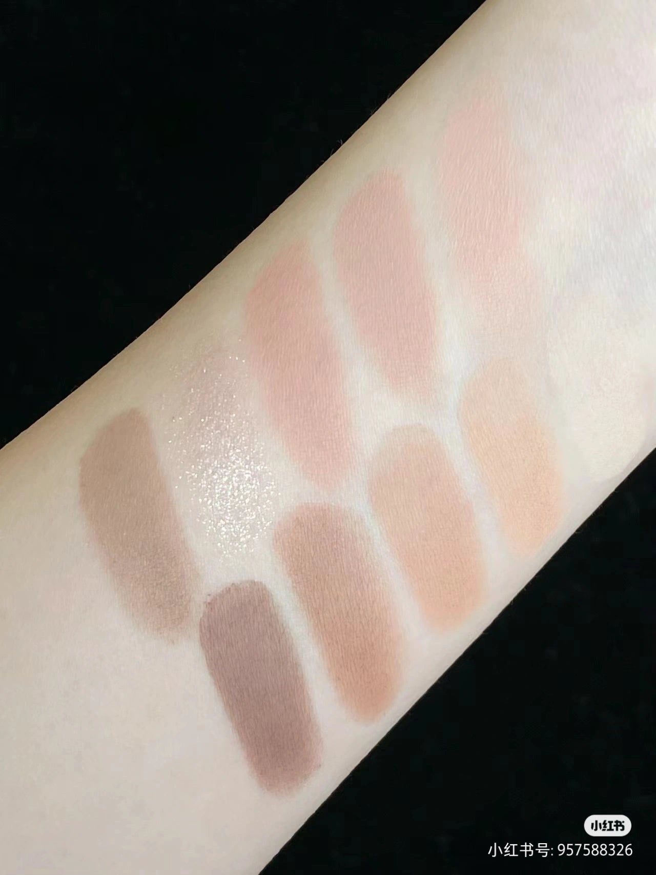 CLIO | Pro Eye Palette #11 Walking On The Cozy Alley